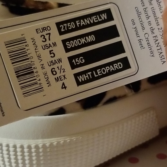 NIB Superga shoes - Picture 4 of 8